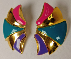 Vintage Gold Tone Pink Teal Purple Enamel Stud Earrings Abstract 1.5″