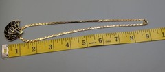 Vintage Trifari Black Enamel Scallop Shell Fan Necklace Gold Tone Herringbone