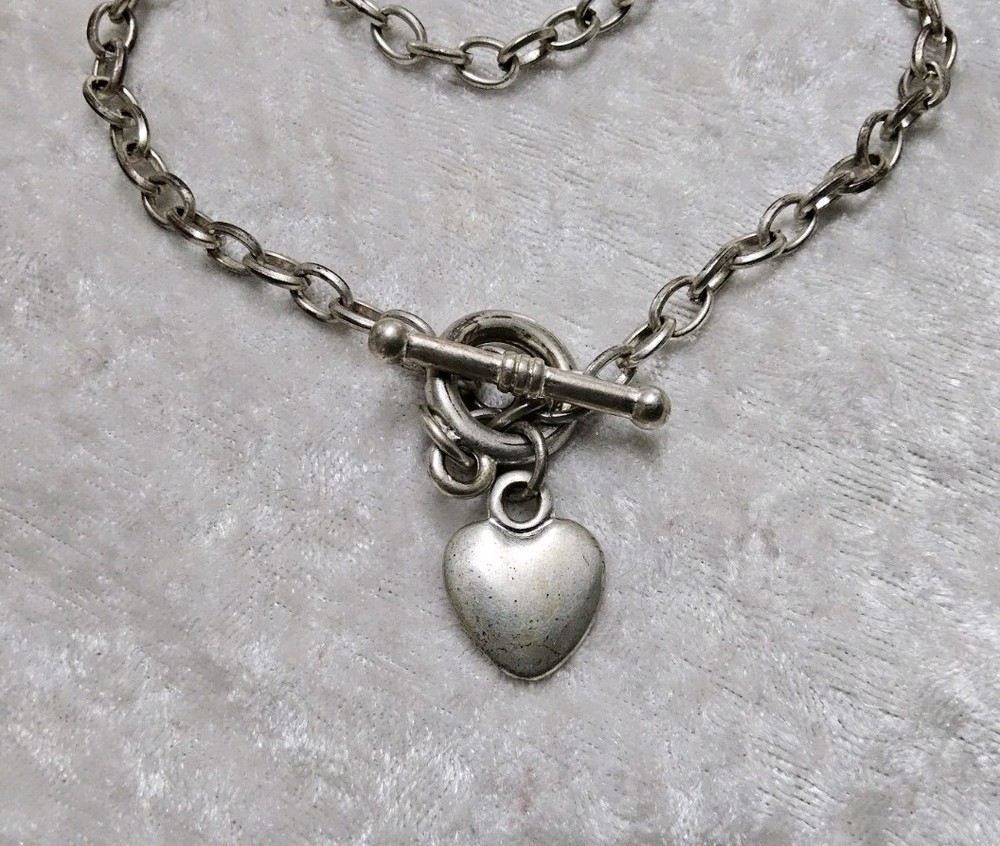 Silver Tone Chain Necklace Heart Toggle Clasp 16in