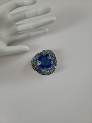 1950’s Mid Century Pin Cobalt Blue Glass Stone Layered Aurora Borealis