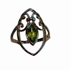 Sterling Silver 925 Filigree Ring Green Marquise Stone Vintage Style Sz 7.5