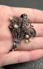 Vintage Sterling Silver 925 Marcasite Pearl Basket Brooch Pin