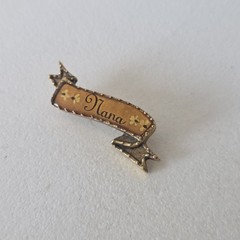 Gold Metal Ribbon Nana Pin Brooch Signed Maximal Art