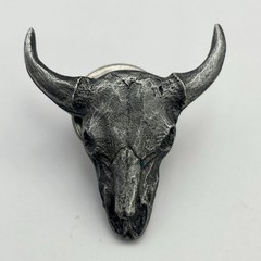 1992 Siskiyou Buffalo Skull Pin 1 Inch Pewter Metal Western