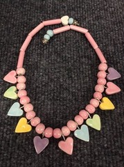 Stunning vtg. Flying Colors Hand Painted Ceramic Pastel Heart necklace