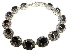Vintage 925 Garnet & Marcasite Bracelet ~ 5mm x 6.5mm Garnets ~ 8″ long ~ Wt. 23