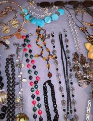 Great Lot 49 Vintage to Modern Fashion Necklaces Many Many Designs