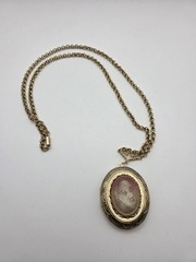 Vintage Cameo Locket Necklace 26in Gold Tone And Barrel Clasp