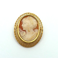 Victorian 18k Gold Carved Shell Cameo Pendant Brooch Pin Left Facing Woman Italy