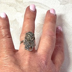 C&C Rhodium Electroplate Clark & Coombs Art Deco Marcasite Rose Flower Ring VTG