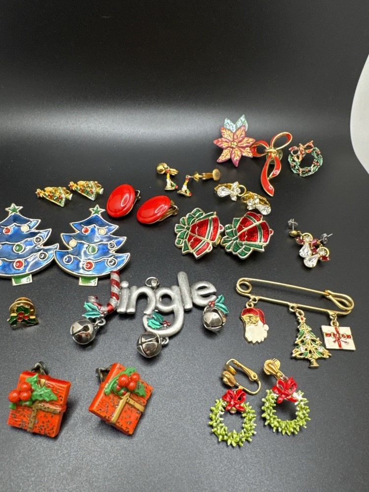Vintage Christmas Jewelry Lot Trees Bells Santa Earrings Brooch Craft Wear