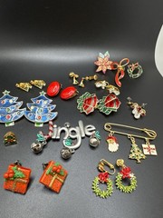 Vintage Christmas Jewelry Lot Trees Bells Santa Earrings Brooch Craft Wear