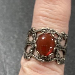 vintage ring size 7 adjusts scroll work burgundy stone