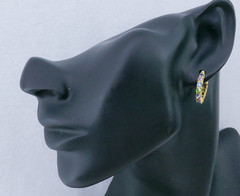 JOAN RiVERS PiNK GREEN LiLAC BLUE CRYSTAL GOLD TONE PiERCED HOOP EARRiNGS