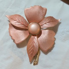 Pink Flower Brooch Pin & Clip-On Earrings Set, Gold Tone, Simulated Pearl