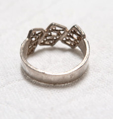 VINTAGE STERLING SILVER NARCOTICS ANONYMOUS BAND RING ~ SIZE 6 ~ signed: 925 NA