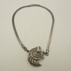 Vintage Art Deco Revival Necklace Pendant Snake Chain Spray Swirl 15 Inch