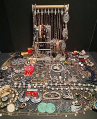 Vintage Jewelry Lot Earring Necklace Bracelet Over 6lbs + Estate Mix PLS READ