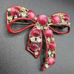 Vintage Coro Pink Moonglow Cabochon Bow Rhinestone Red Enamel Brooch Pin 2.5”