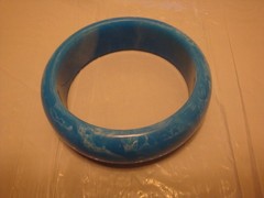 Restored Vintage 7/8″ Bakelite Bracelet! Marbled Bright Sky Blue/White Colors!