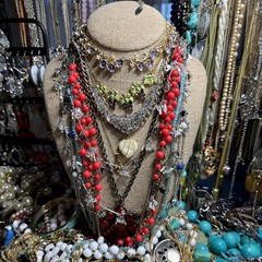1 -2 LB LOT Of Used Costume Jewelry Vintage to Modern Wearable 15-20 Pieces