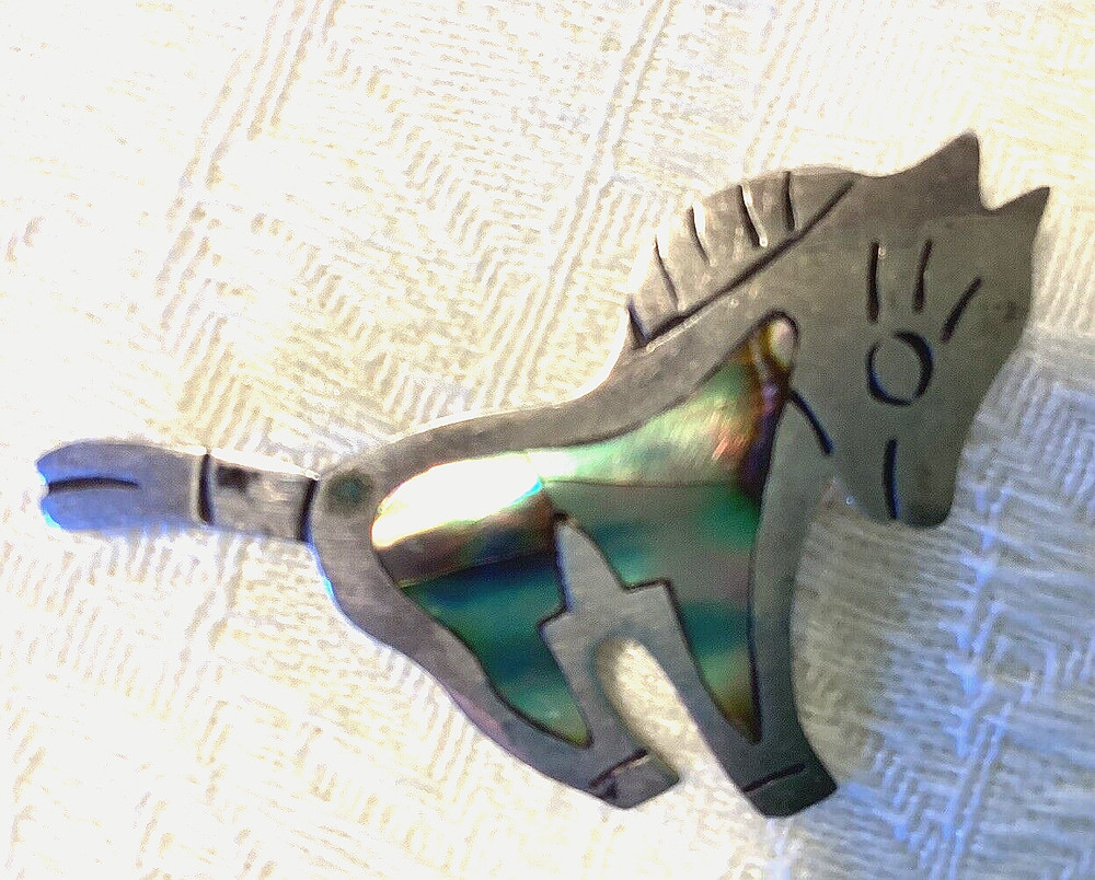 VINTAGE STERLING SILVER SITTING DONKEY BROACH W INLAID ABALONE