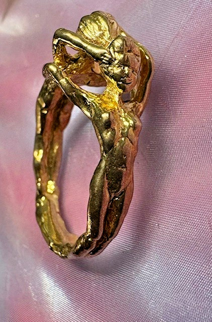 Lady Bodies Ring 24K GP Size 9 two Lesbian LGBT Gay Pride Original by JKL 820