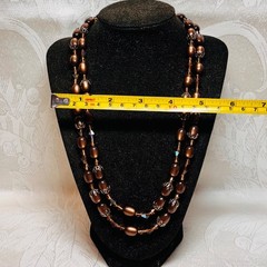 NECKLACE vintage brown acrylic ovals AB faceted beads hidden box clasp 20 1/2″ c