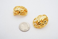 Vintage Clip On Earrings Gold Tone Open Work