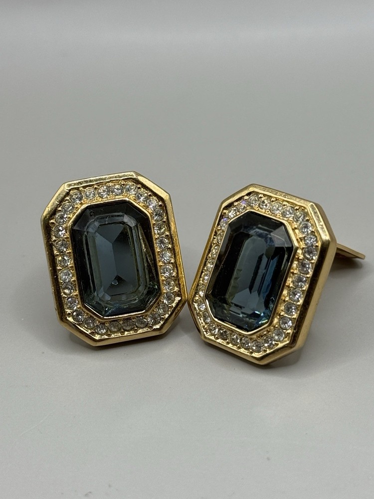 CHRISTIAN DIOR London Blue Topaz Crystal Gold Tone Vintage Clip On Earrings