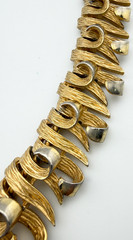 Boucher La Scala Brushed Gold Tone Choker Necklace & Clip-On Earrings Set 1956