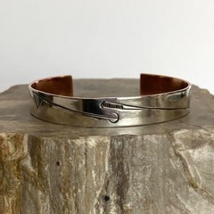 VTG Stuart Nye Sterling Silver 925 Copper Embossed Cuff Bracelet 6.75″