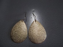 1 Pair Old 1″in Metal Gold Tone Medium Size Teardrops Dangler