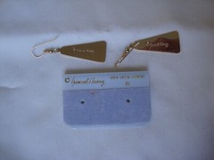 VINTAGE SAMUEL HUANG DESIGNER SIGNED CLOISONNE RETRO MOD CREAM DANGLE EARRINGS