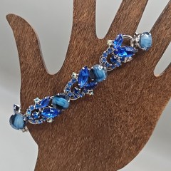 Vintage Juliana D&E 5 Link Bracelet Blue AB Rhinestones Moonglow Cat Eyes Sz 6.5