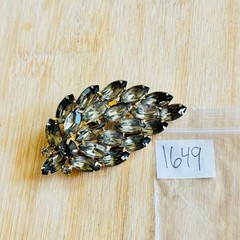 VTG Leaf Jeweled Brooch Marquise Smoky Gray Crystal Rhinestone Floral 60s