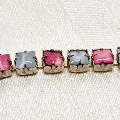 BRACELET pastel blue pink glass faux gem silvertone metal box clasp vintage 7″ c
