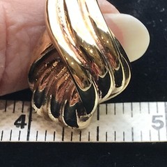 Vintage 18KHGE Gold Plated with Bold Knot Design Ring varied sizes