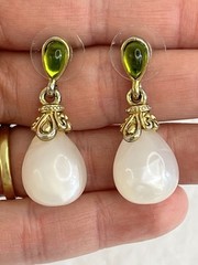 Vintage Faux Pearl Drop Earring with Green Accent