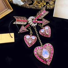 Vintage Blue Rhinestone Bird Brooch Sparkling Crystal Flying Bird Pin