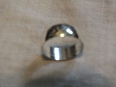 Beautiful Silver Tone Cocktail Ring Band Size 9 Shiny NICE