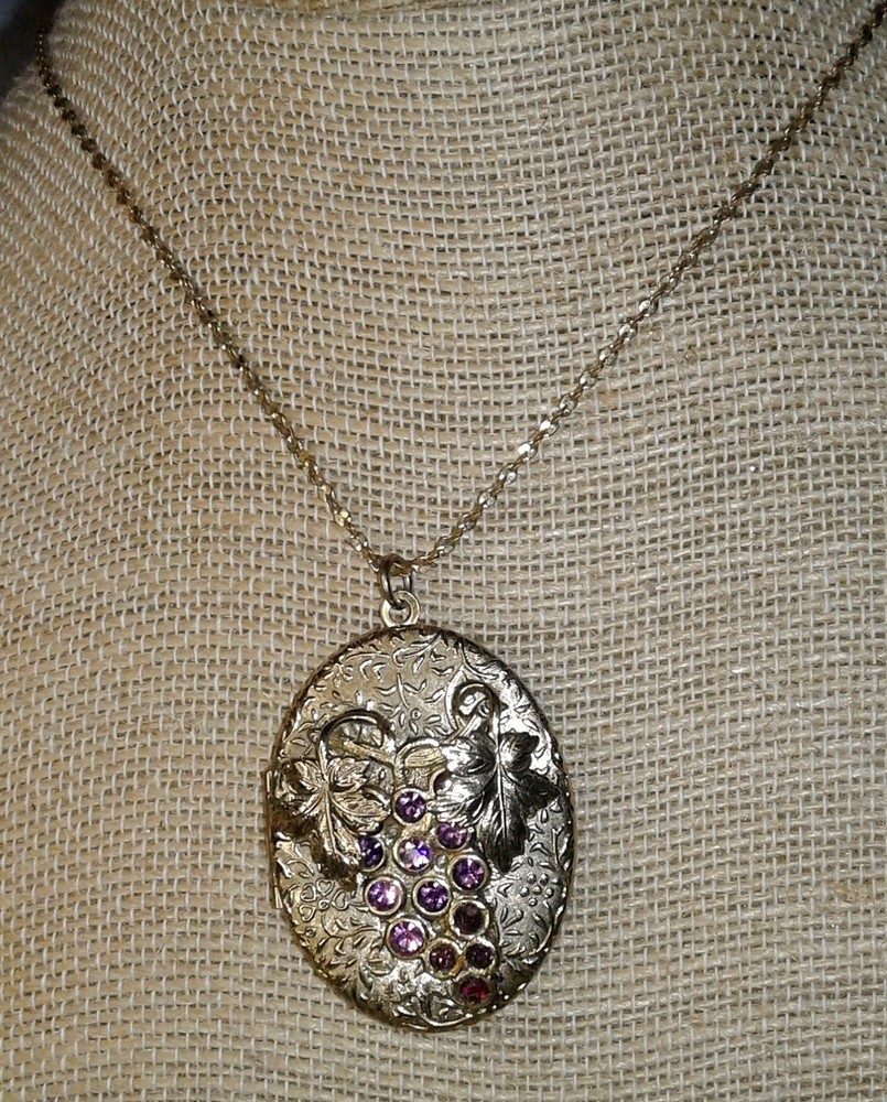 Vintage Art Nouveau Revival Grapes Locket Pendant Necklace Ormolu Rhinestones