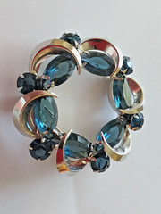Blue Rhinestone Brooch Open Work Half Moon Circle Prong Set Vintage Pin