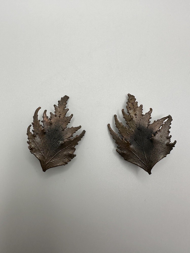 Vintage Tarnished Leaf Clip Earrings 4.5cm JB6