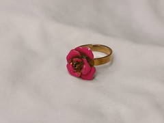 Vintage Rose Ring – Pink Enamel Flower – Size 9.5 – Metal Alloy Band