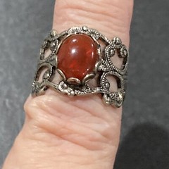 vintage ring size 7 adjusts scroll work burgundy stone