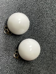 Vintage Retro White Plastic Domed Round Clip Earrings
