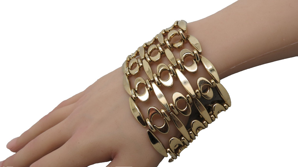 Monet Fantasy Link Bracelet Gold Tone Safety Chain 2 Wide Link 7.5″ Long Runway