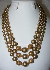 ** Vintage 1950-60’s Pearl Plastic Lucite Glass Bead Necklaces * 13 Pieces **