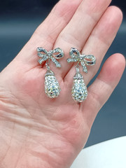Vintage Rhinestone Bow Earrings Dangle Stud Mirror Disco Ball Glam Party 1″